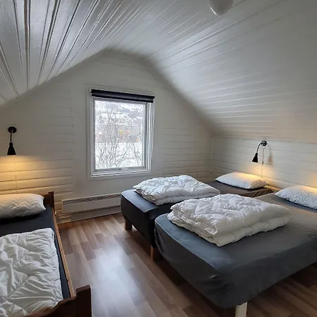 Oen Turistsenter ヤイロ